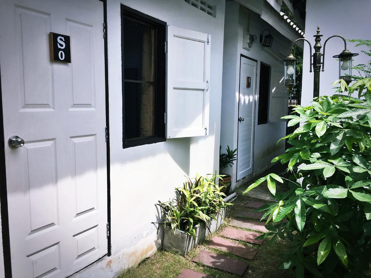 Tommy Huts Hotel Chiang Mai Ngoại thất bức ảnh