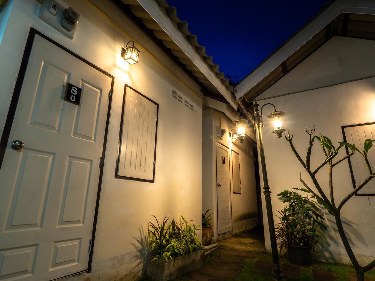 Tommy Huts Hotel Chiang Mai Ngoại thất bức ảnh